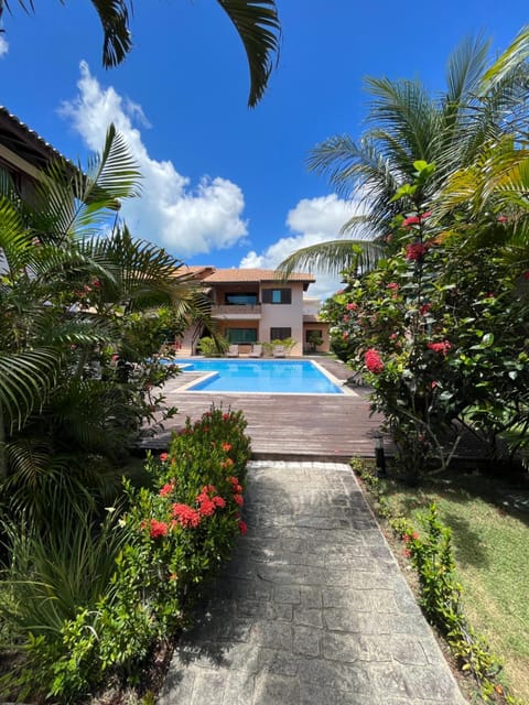 Garden, Swimming pool, sunbed
