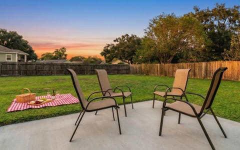 Seating area, Garden view