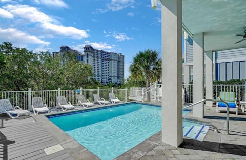 4906 Salt Creek Ct House in Briarcliffe Acres