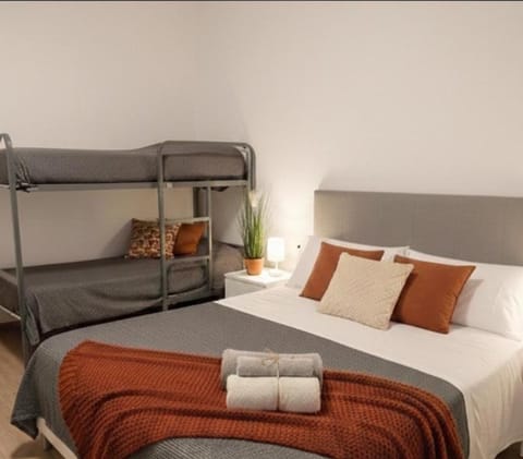 Appartamento estivo PONENTE - Misano Adriatico -RN- House in Misano Adriatico