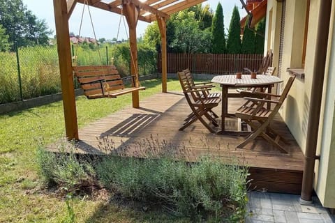 Patio, Garden, Garden, Balcony/Terrace, Garden view
