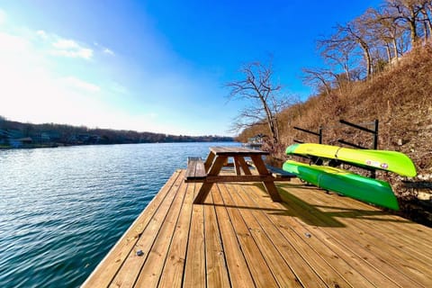 What a View House in Bella Vista