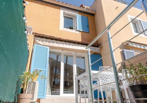 Patio, Balcony/Terrace