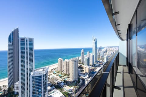 Day, View (from property/room), Balcony/Terrace, City view, Sea view