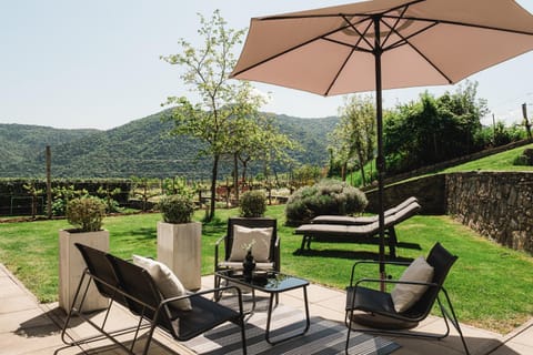 Spring, Natural landscape, Garden, Seating area, Garden view, Mountain view, sunbed