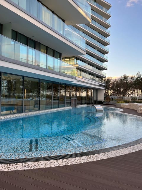 Property building, Swimming pool