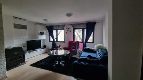 Bosnien Old House Apartment in Federation of Bosnia and Herzegovina