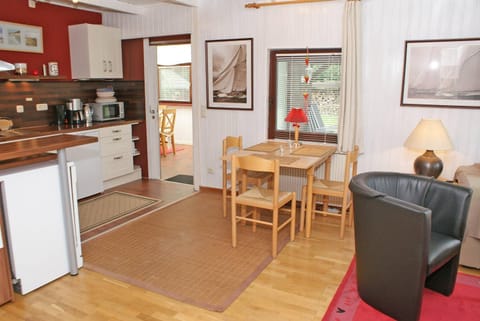 Blockhaus mit viel Platz und grossem Grundstück House in Damp