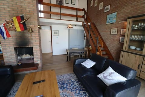 Living room, Seating area, flat iron