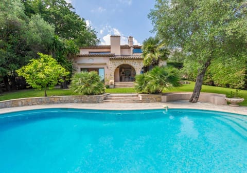 Property building, Garden, Garden view, Swimming pool