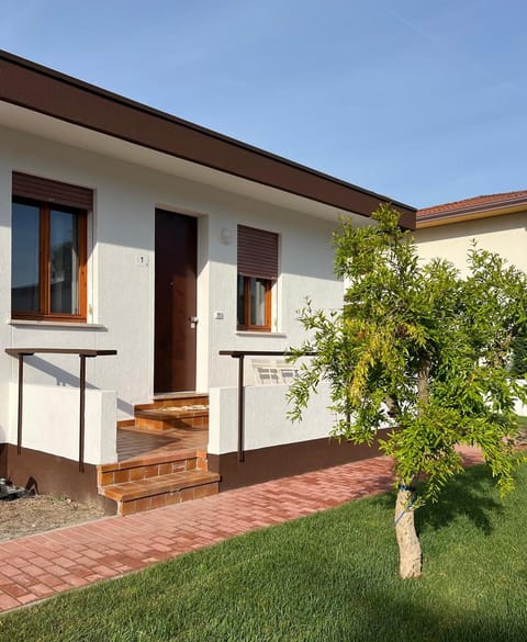 Property building, Garden view