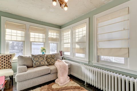 Charming Connecticut Retreat Near Museums and Hiking House in Waterbury