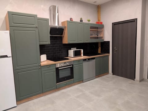 LA MARIEFACTURE - Comme au Cinéma House in Saarland, 66, Germany