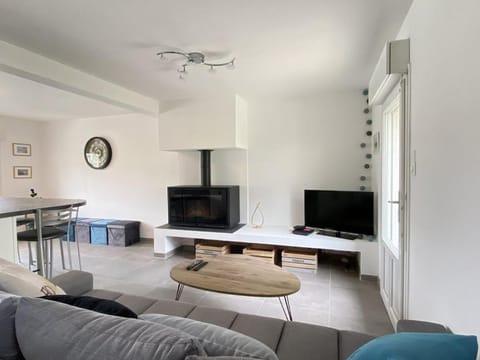 704 - Belle maison au Domaine de LANRUEN, résidence privée face à la plage Villa in Brittany