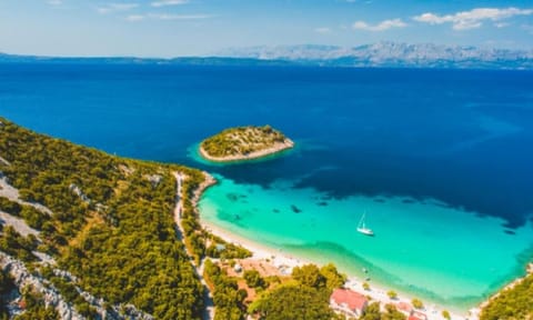 Day, Natural landscape, Bird's eye view, Beach, Mountain view, Sea view