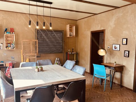 LA MARIEFACTURE - Comme à l'Ecole Apartment in Saarland, 66, Germany