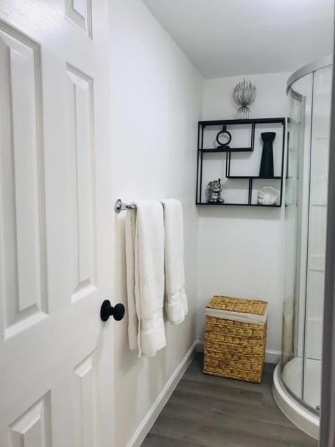 10515 Houston Avenue House in Florida