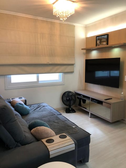 Communal lounge/ TV room, TV and multimedia, Living room, Seating area, Evening entertainment