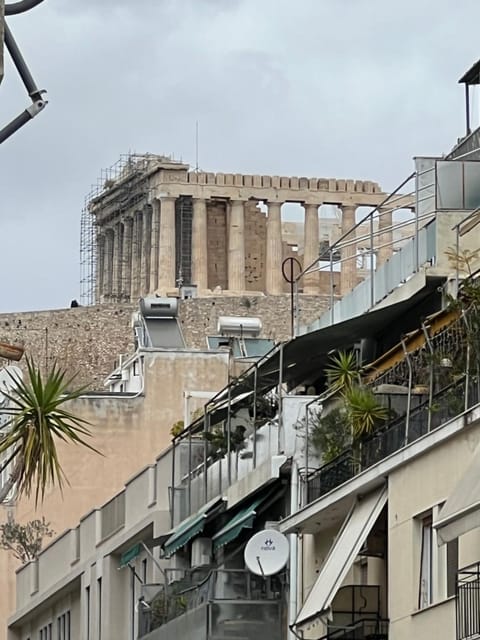 Day, Landmark view