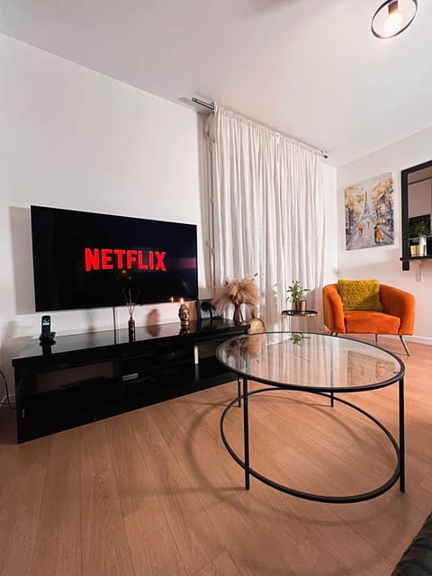 SSP Suites- Cosy & Bel appartement 4 pièces 3 chambres 90M2 avec balcon Apartment in Île-de-France