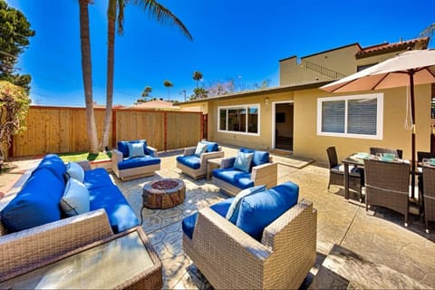 Windansea Coastal Haven - Steps to Beach House in La Jolla