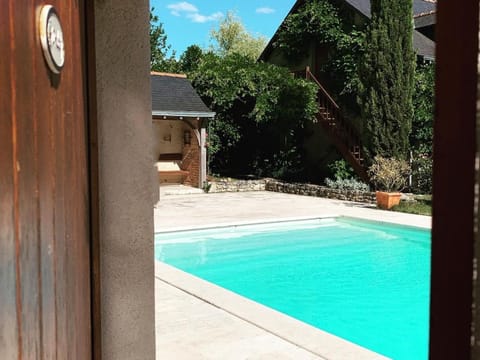 Chambre d'hôtes avec piscine chauffée dans le Parc de la Brenne - FR-1-591-574 Bed and Breakfast in Centre-Val de Loire