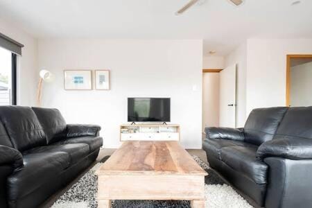 CBD Apartment with WiFi & Parking Apartment in Launceston