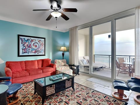 Balcony/Terrace, Living room, Seating area, Sea view, furniture