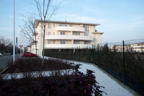 Property building, Parking
