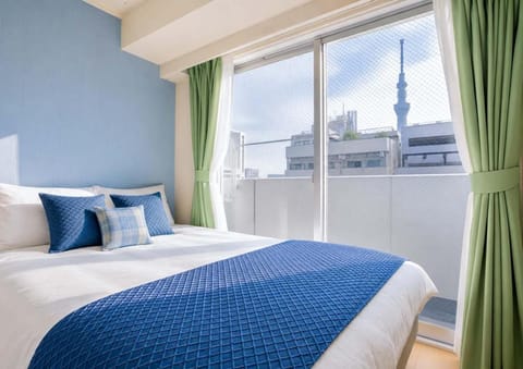 Bed, View (from property/room), Balcony/Terrace, Photo of the whole room, Bedroom