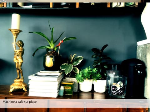 Coffee/tea facilities