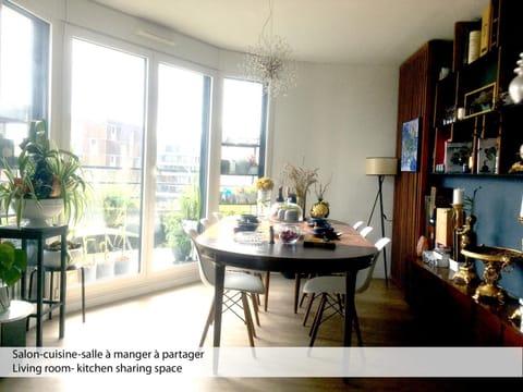 Living room, Seating area, Dining area