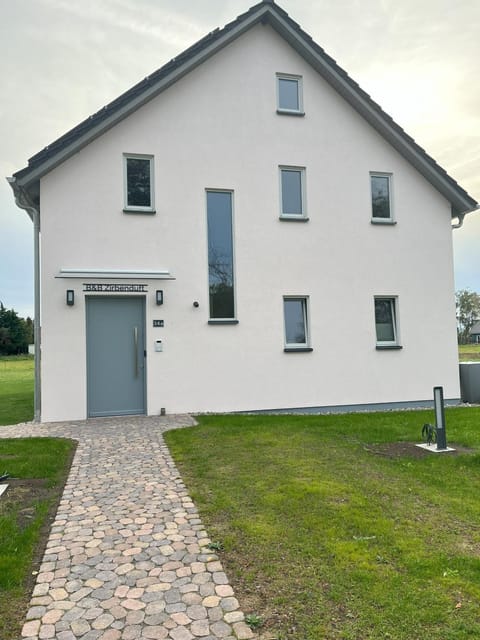 Property building, Parking