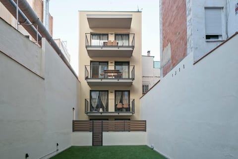 Property building, Day, Garden, Garden, View (from property/room), Balcony/Terrace, Garden view, Garden view