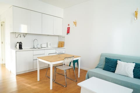 Kitchen or kitchenette, Living room, Dining area