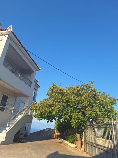 Sofias Studio House in Messenia