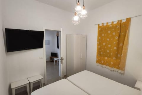 La Caracola 3hab+Solarium A 1min. De La Playa House in El Hierro