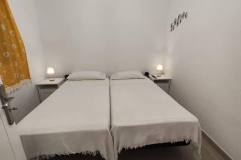 La Caracola 3hab+Solarium A 1min. De La Playa House in El Hierro