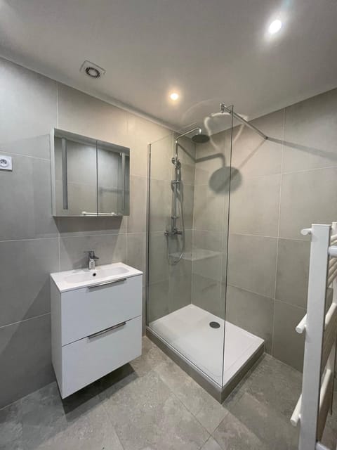 NEGRIN Apartment in Cannes