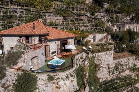 Property building, Day, Natural landscape, Bird's eye view, Balcony/Terrace, Pool view