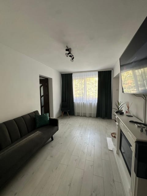 Hospitality AT HerHome Apartment in Serbia