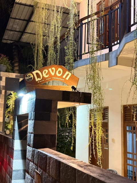 Night, Property logo or sign