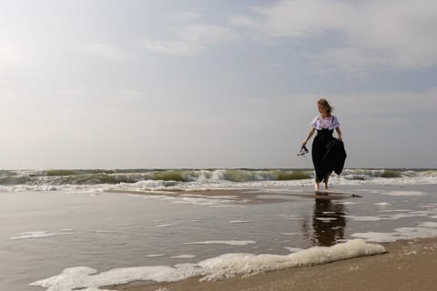 Natural landscape, Beach, Area and facilities