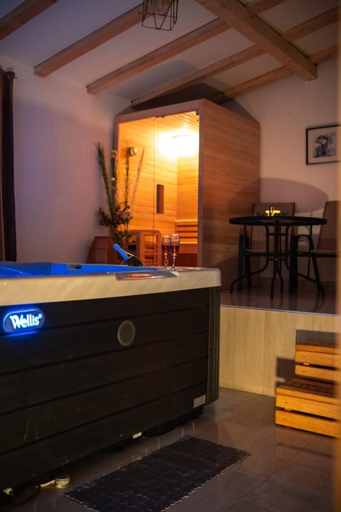 Kuća za odmor Mali raj-Kupres Chalet in Federation of Bosnia and Herzegovina