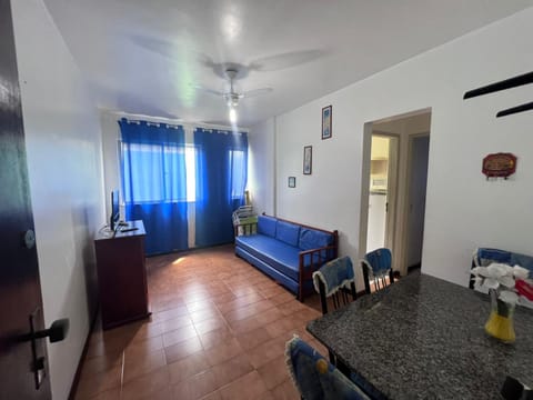 TV and multimedia, Living room, Dining area, fireplace, locker
