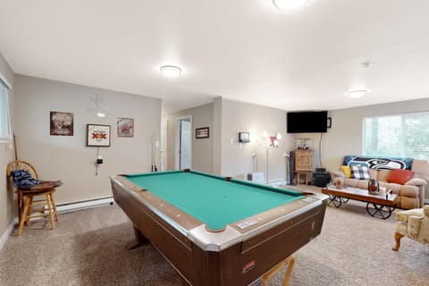 Un-Fore-gettable House in Puget Sound