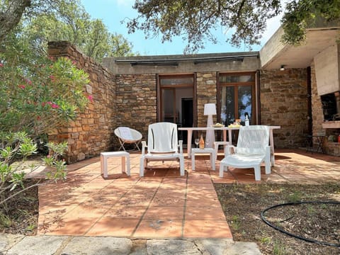 Villa 4 pièces avec piscine privée dans domaine privé, 5 couchages, Bormes-les-Mimosas - FR-1-251-532 House in Bormes-les-Mimosas