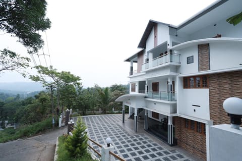 Property building, Day, Mountain view