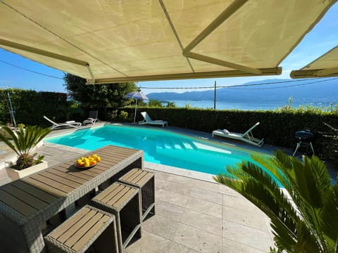 Pellegrini Boutique Villa Lake View Villa in Verbania