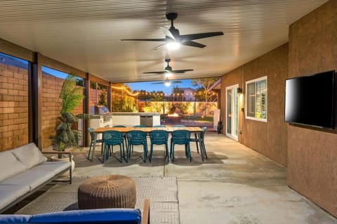 Golfers Delight Pool Club House House in La Quinta